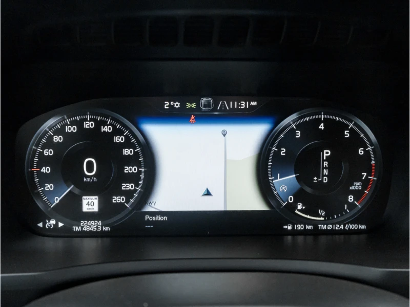 Volvo Xc90 T6 Momentum PLUS* 7 местен* КОЖА* ПАНО* KEYLESS, снимка 11 - Автомобили и джипове - 53293530