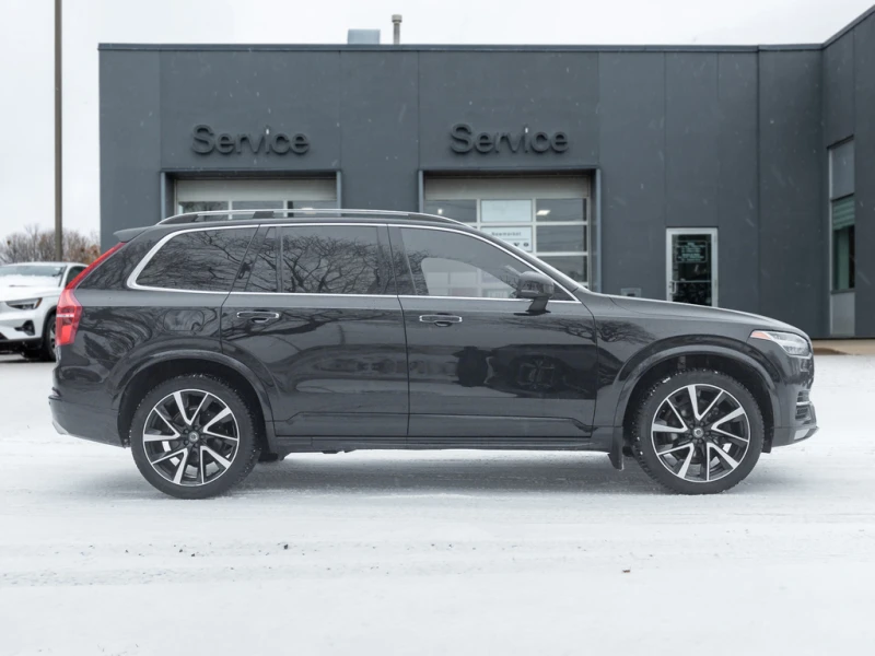Volvo Xc90 T6 Momentum PLUS* 7 местен* КОЖА* ПАНО* KEYLESS, снимка 4 - Автомобили и джипове - 53293530
