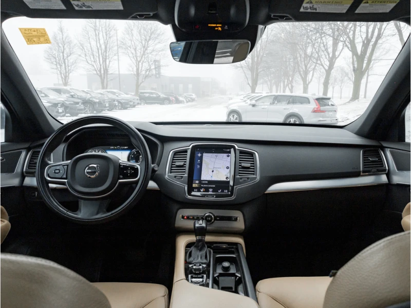 Volvo Xc90 T6 Momentum PLUS* 7 местен* КОЖА* ПАНО* KEYLESS, снимка 6 - Автомобили и джипове - 53293530