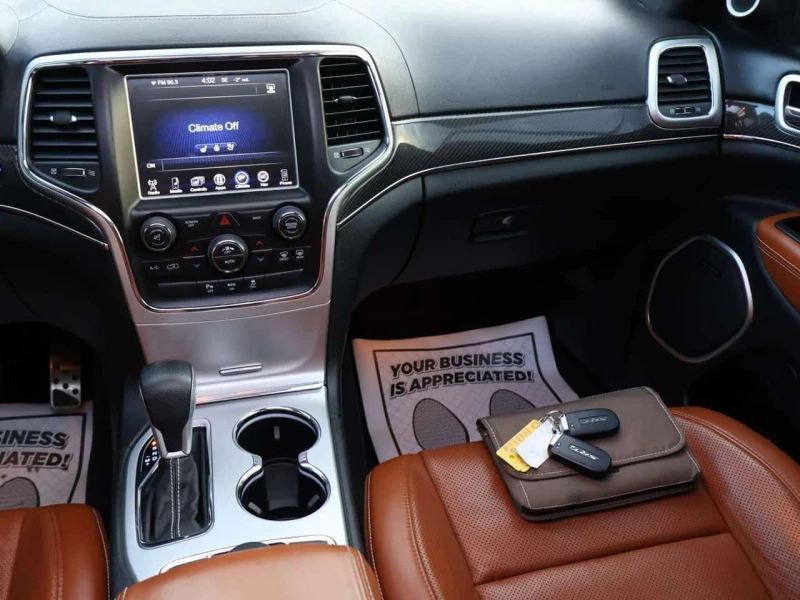 Jeep Grand cherokee * SRT * CARFAX * ЦЕНА ДО БГ, снимка 10 - Автомобили и джипове - 53562498