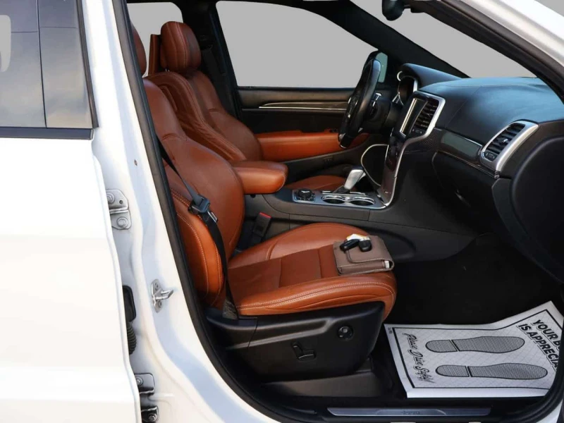 Jeep Grand cherokee * SRT * CARFAX * ЦЕНА ДО БГ, снимка 17 - Автомобили и джипове - 53562498