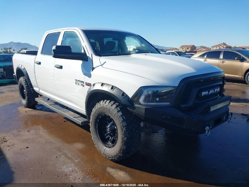 Dodge RAM 1500 5.7L V-8 VVT, 395HP 4X4 Drive, снимка 1