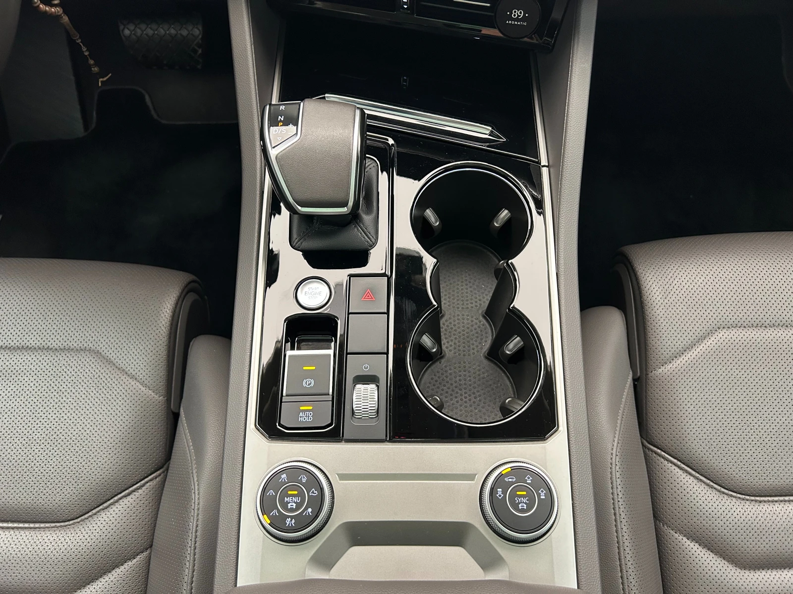 VW Touareg 3.0 TDI | Mobile.bg   13