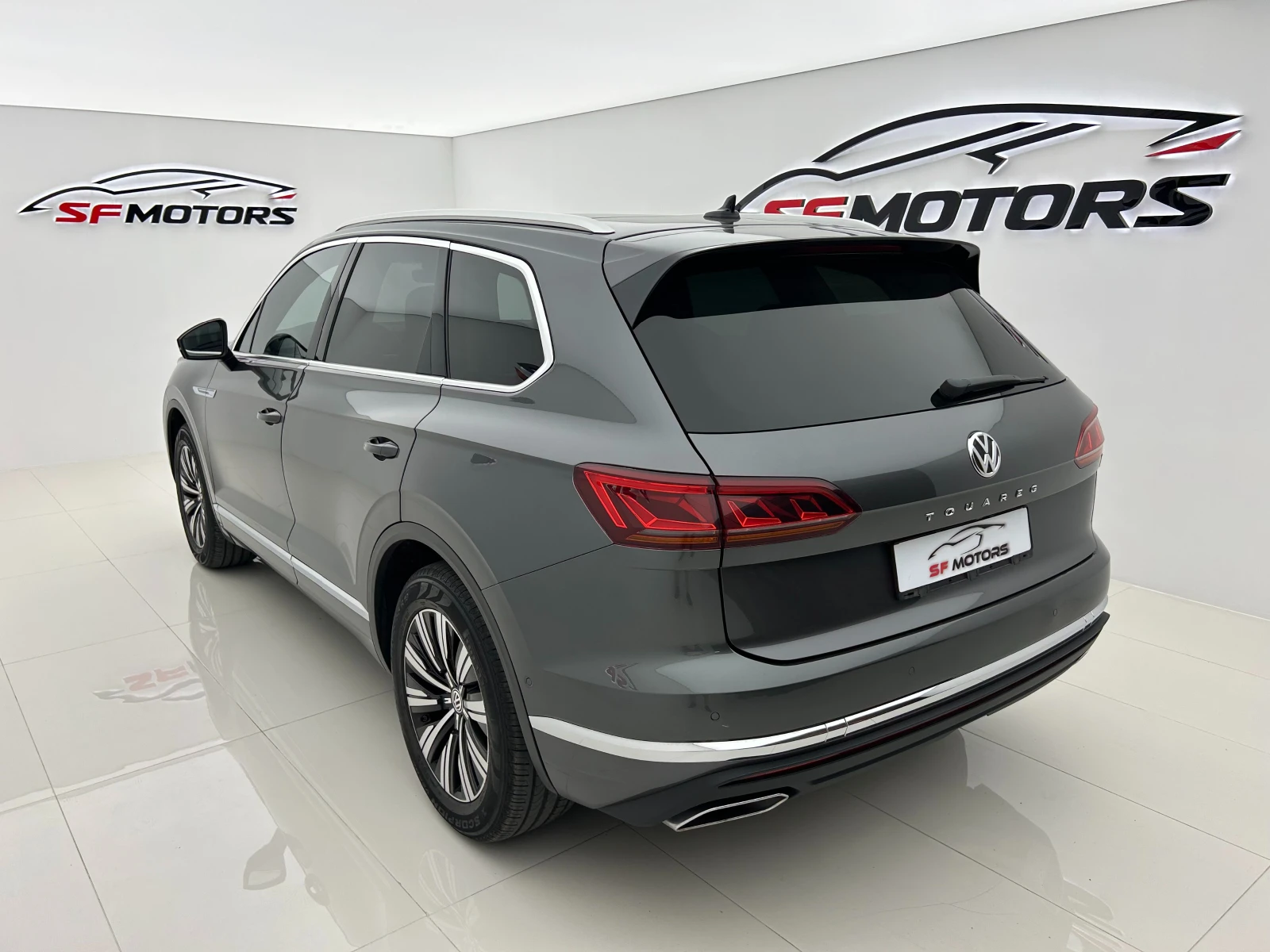 VW Touareg 3.0 TDI - изображение 4