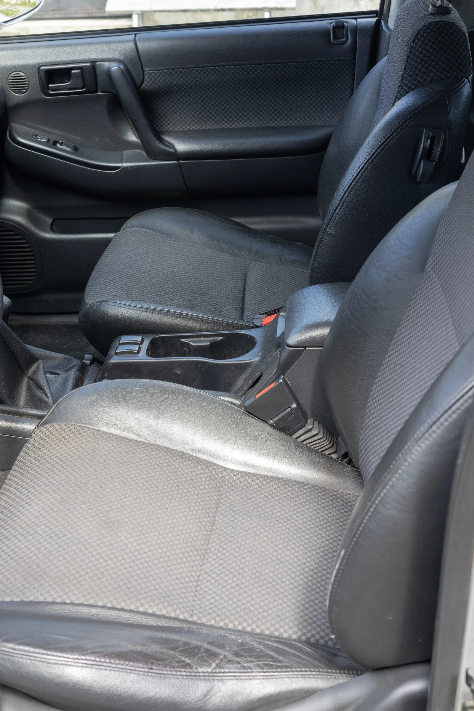 Opel Frontera B, снимка 9 - Автомобили и джипове - 54113369