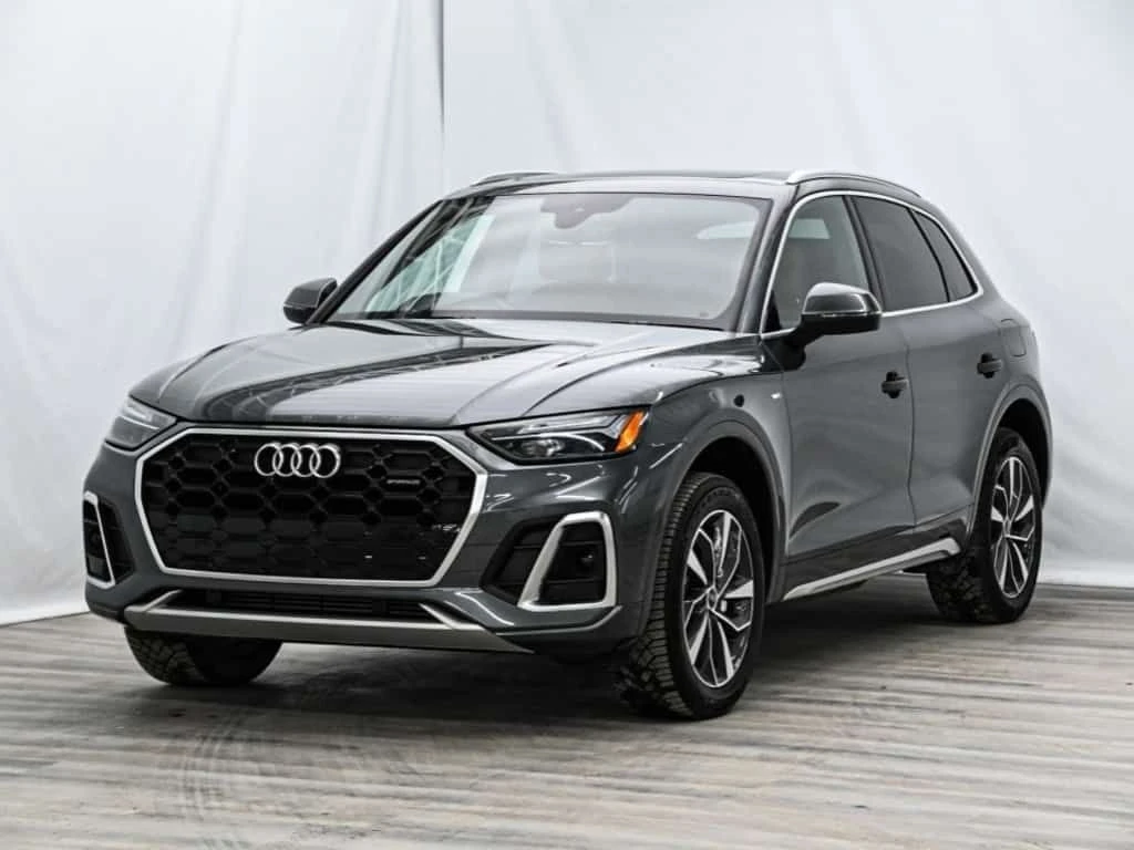 Audi Q5 Progressiv| Panorama| Ambient| Distronic| , снимка 2 - Автомобили и джипове - 54225620