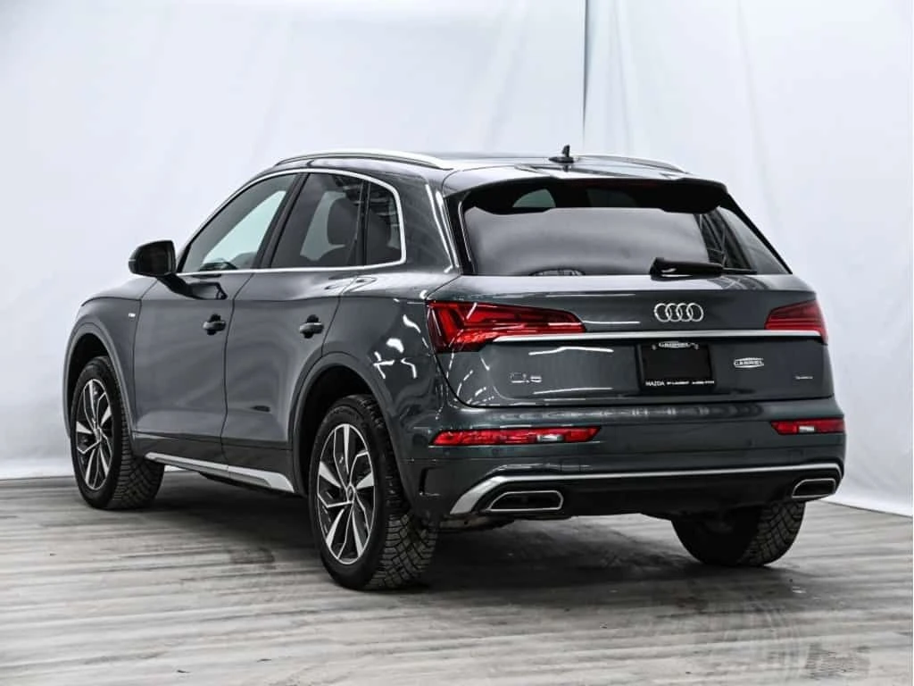 Audi Q5 Progressiv| Panorama| Ambient| Distronic| , снимка 6 - Автомобили и джипове - 54225620