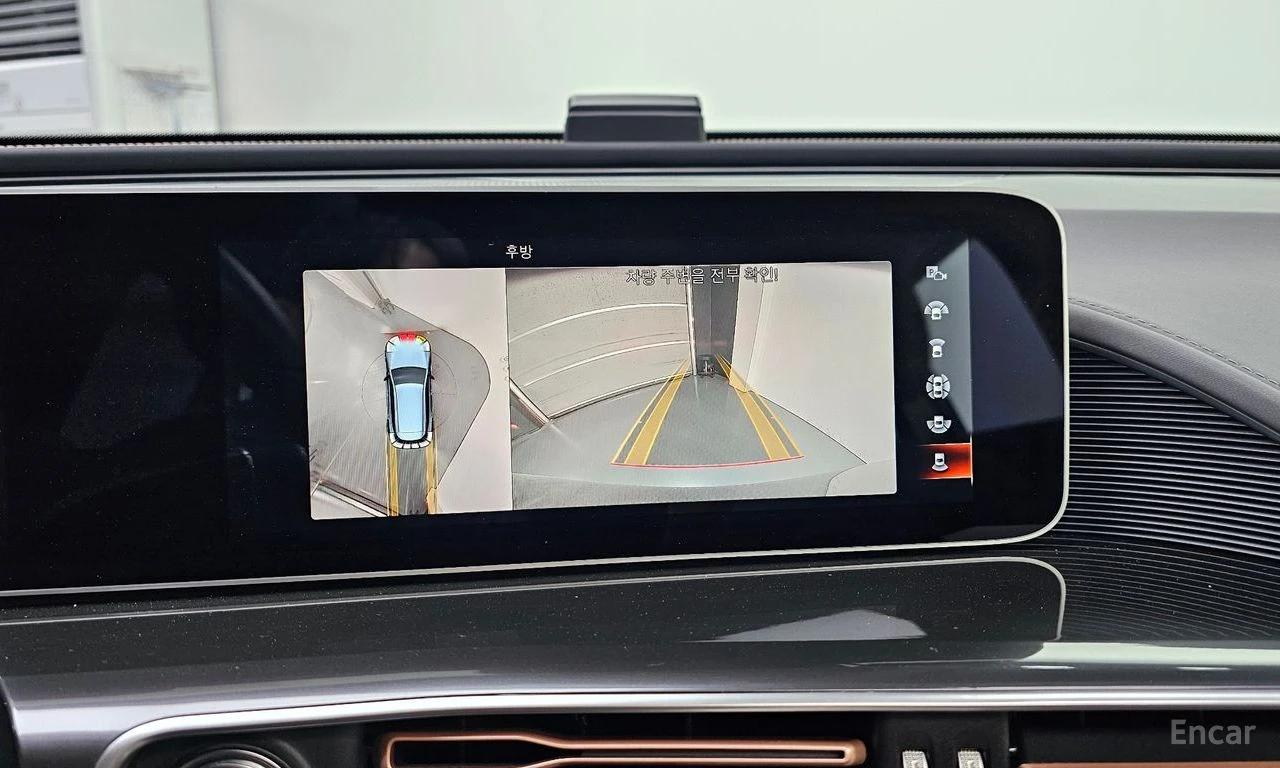Mercedes-Benz EQC 400* 4MATIC* ПОДГРЕВ* ПАНО* 360 КАМ* , снимка 12 - Автомобили и джипове - 54424310