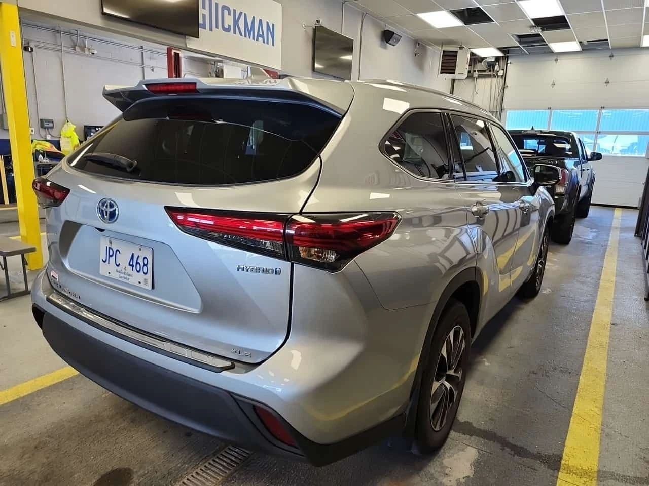 Toyota Highlander * Hybrid XLE * 2 КЛЮЧА * ПОДГРЕВИ * ДИСТРОНИК, снимка 4 - Автомобили и джипове - 54760121