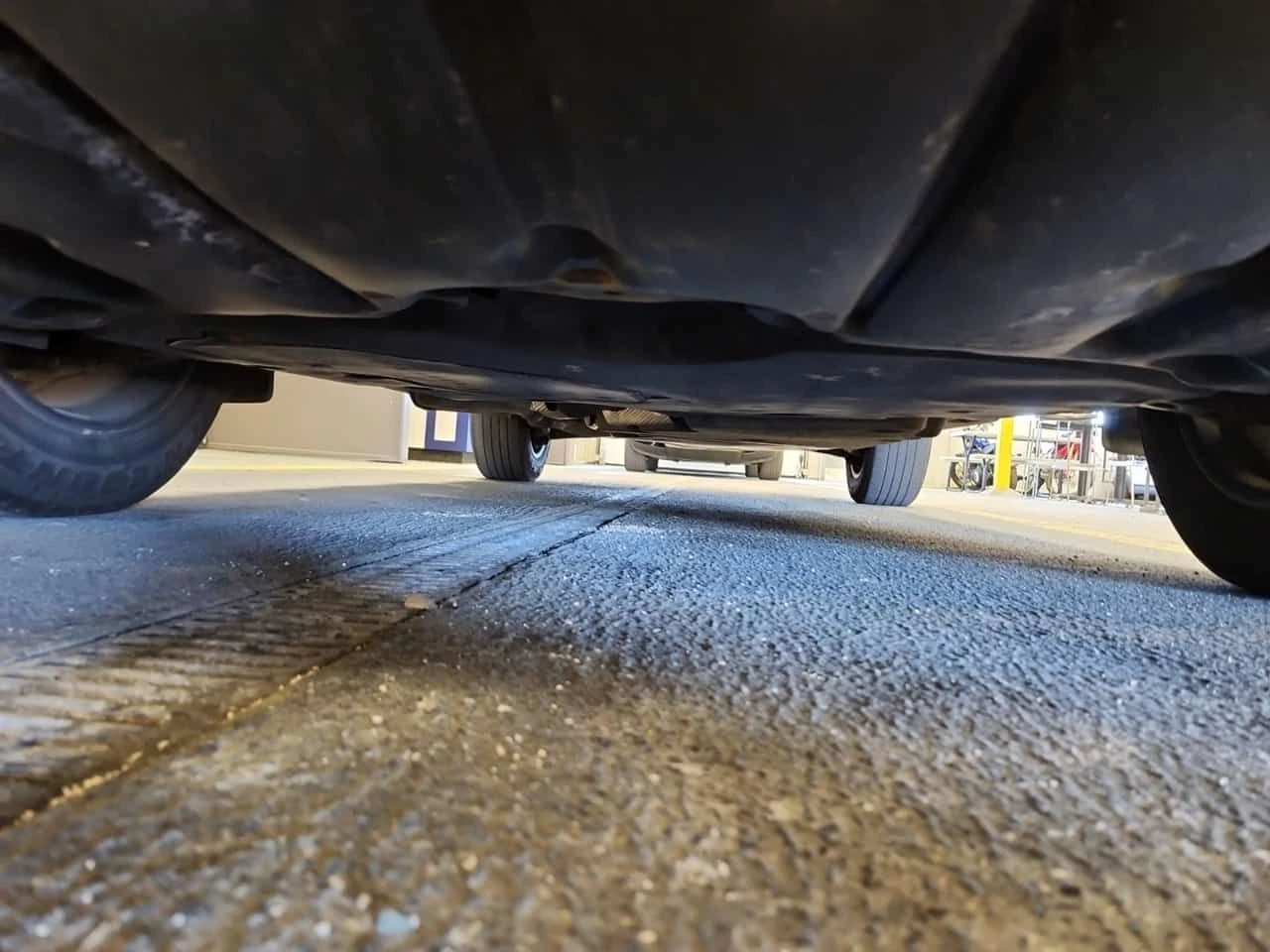 Toyota Highlander * Hybrid XLE * 2 КЛЮЧА * ПОДГРЕВИ * ДИСТРОНИК, снимка 15 - Автомобили и джипове - 54760121