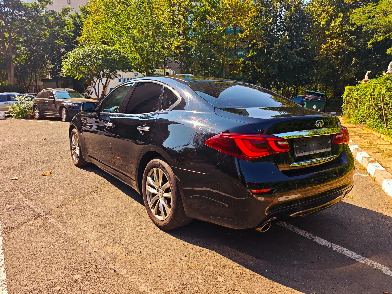 Infiniti Q70 Q70 - 3.7 - 333 hp + 176 000 | Mobile.bg � ����������� 2
