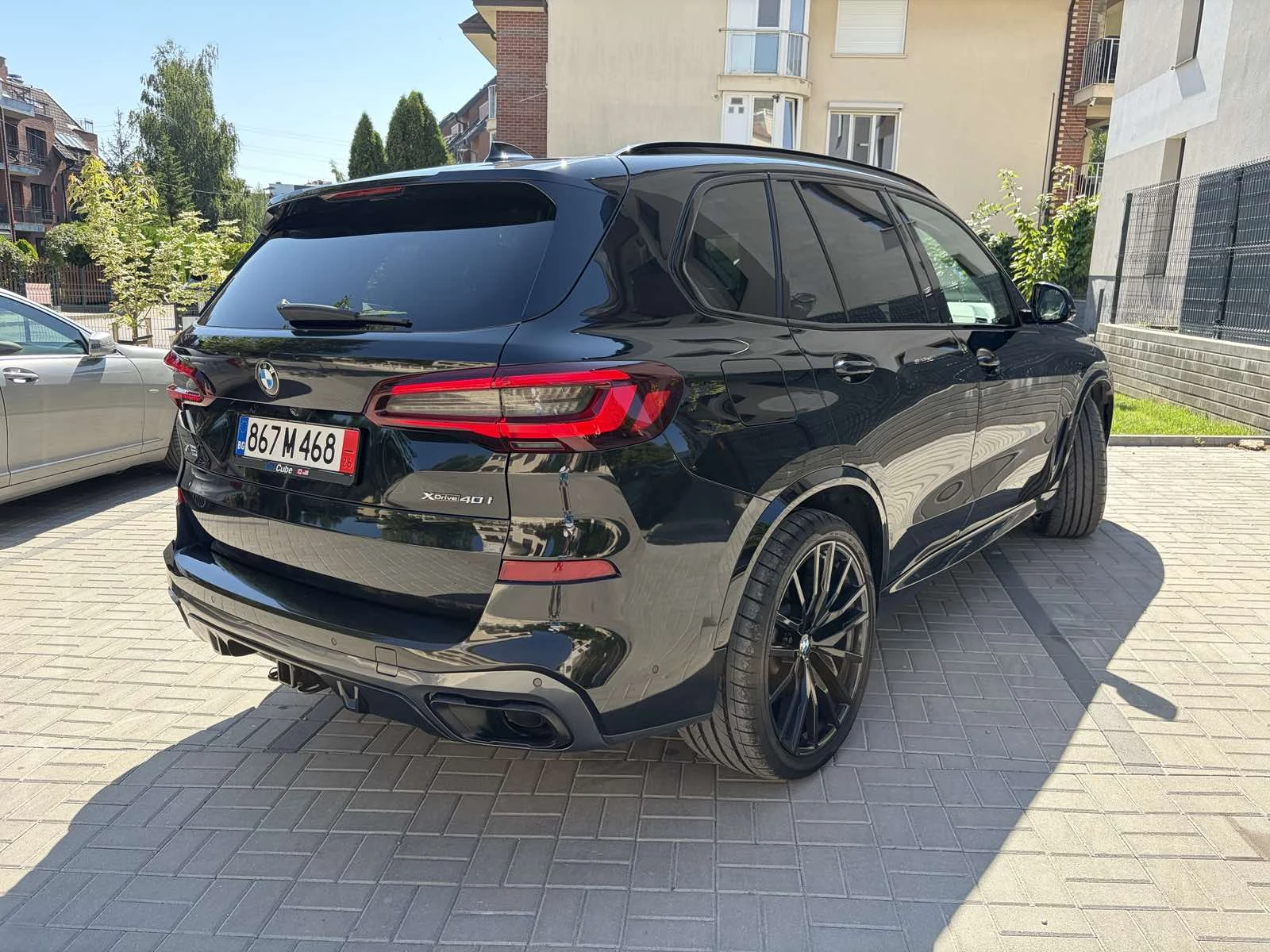 BMW X5 xDrive40i M Sport | INDIVIDUAL | Air | Laser | 360, снимка 4 - Автомобили и джипове - 55499803