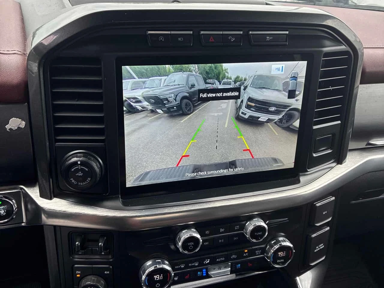 Ford F150 * LARIAT 4WD SuperCrew 5.5' Box * CARFAX * БЕЗ, снимка 16 - Автомобили и джипове - 55677746
