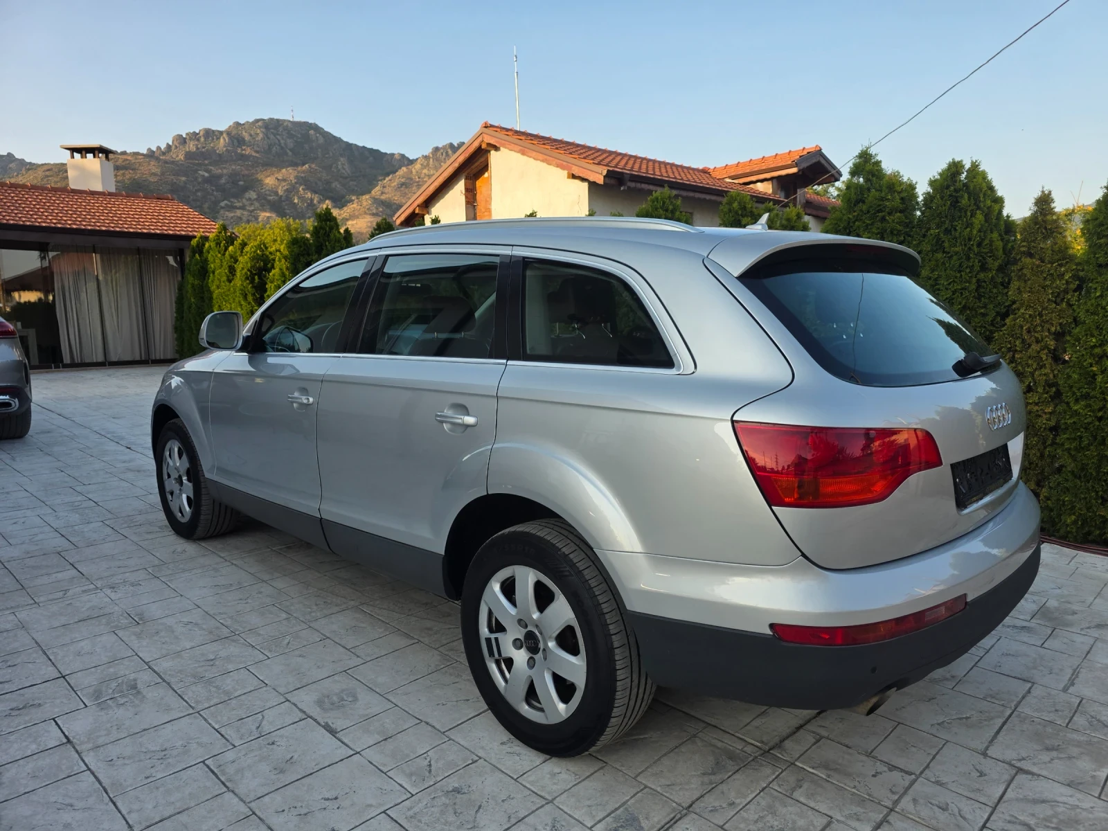 Audi Q7 3.0 TDI 7 ����� | Mobile.bg � ����������� 8