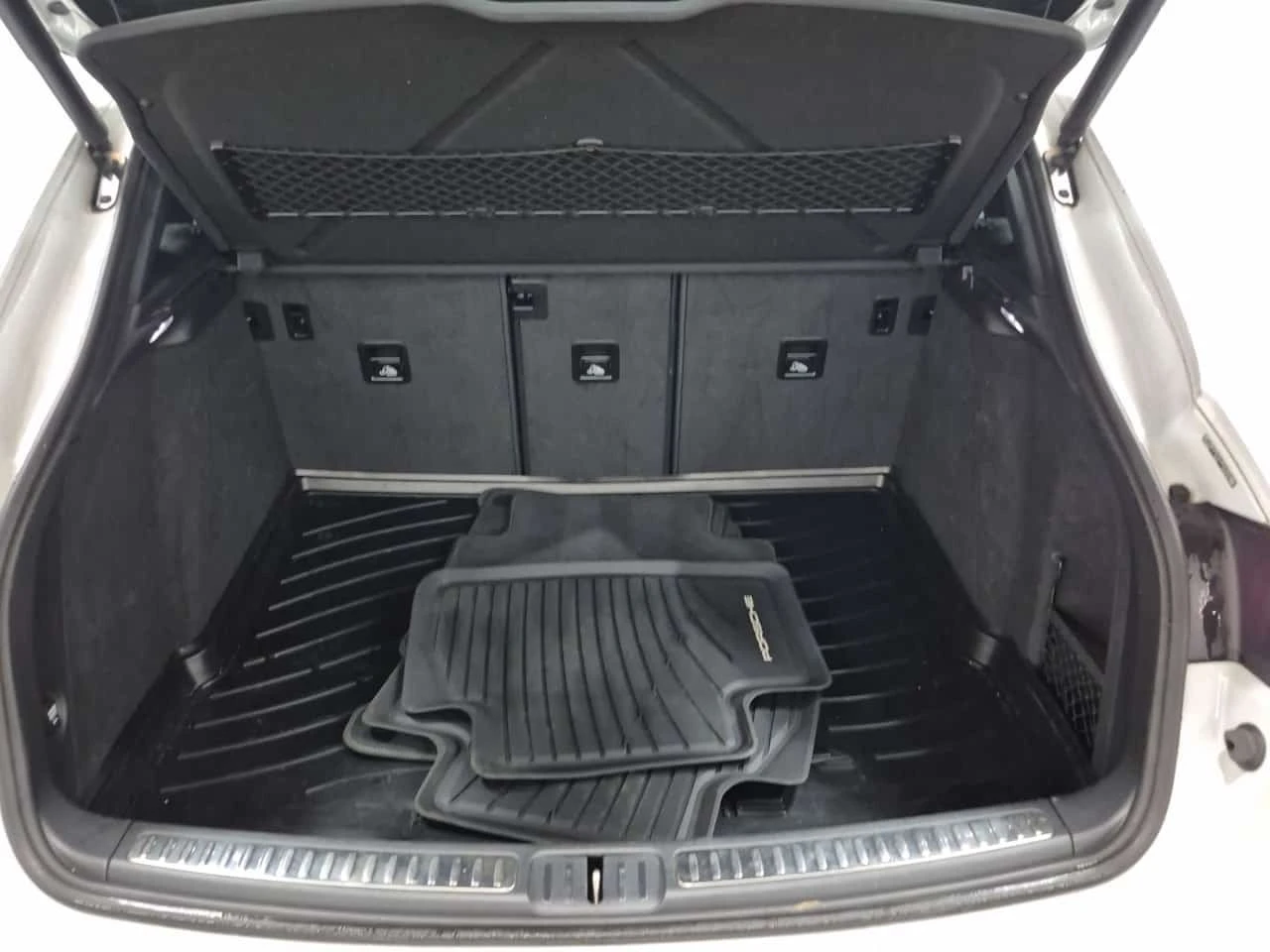 Porsche Macan * S * CARFAX * , снимка 14 - Автомобили и джипове - 56223530