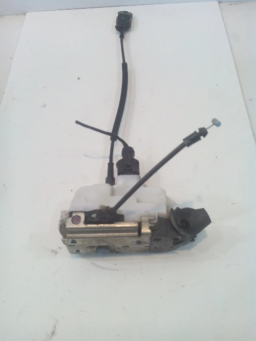 Брава врата предна лява Рено Лагуна