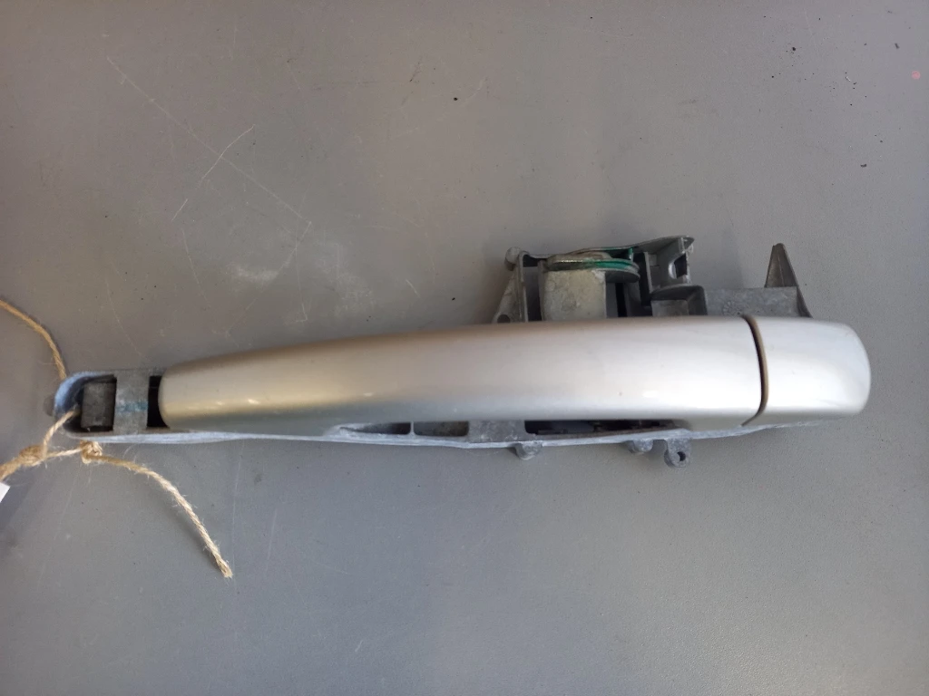 ������ ����� ����� ���� ������ ���� 207SW  | Mobile.bg � ����������� 1