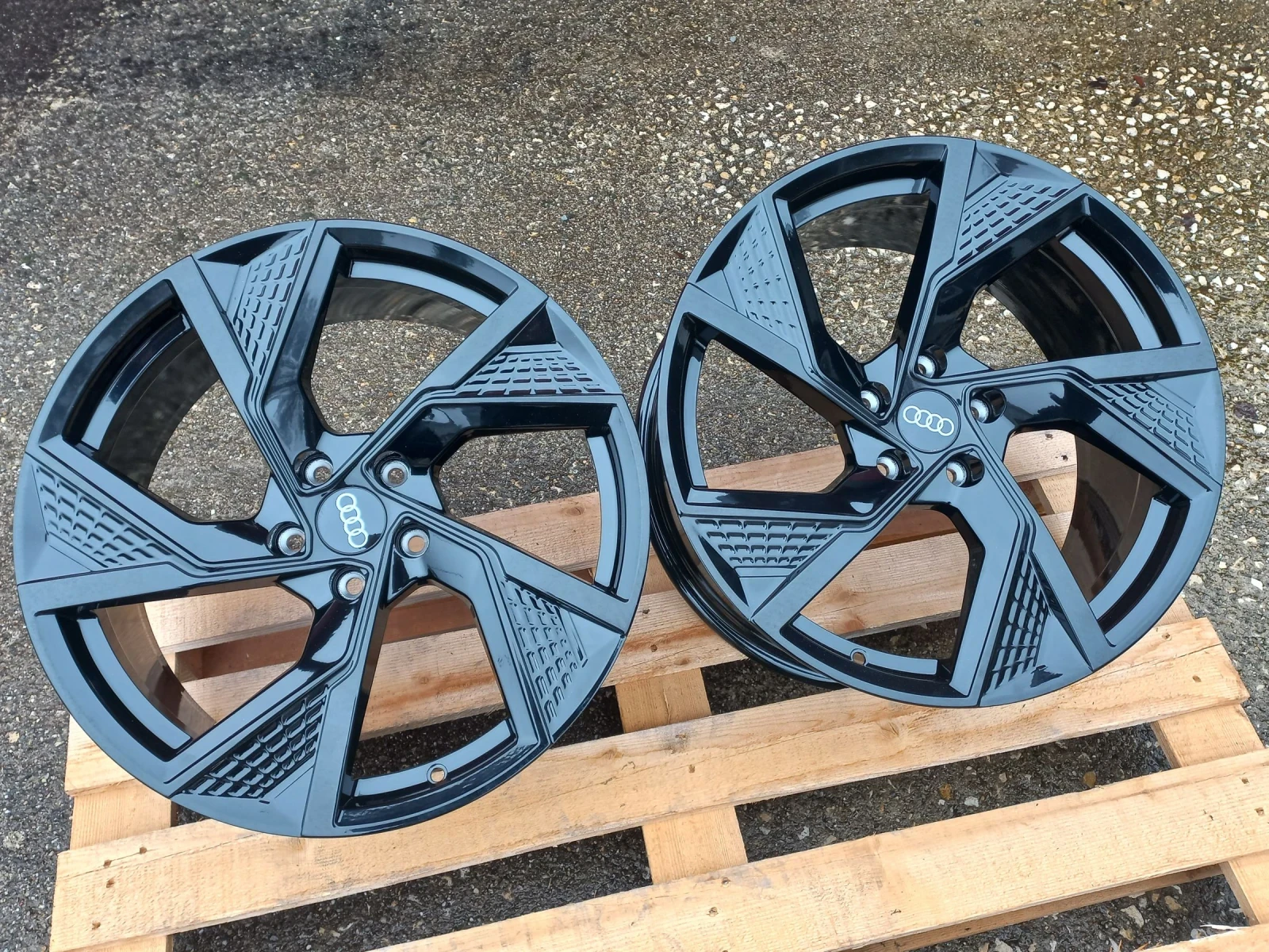 Джанти за Audi, снимка 6 - Гуми и джанти - 54090052