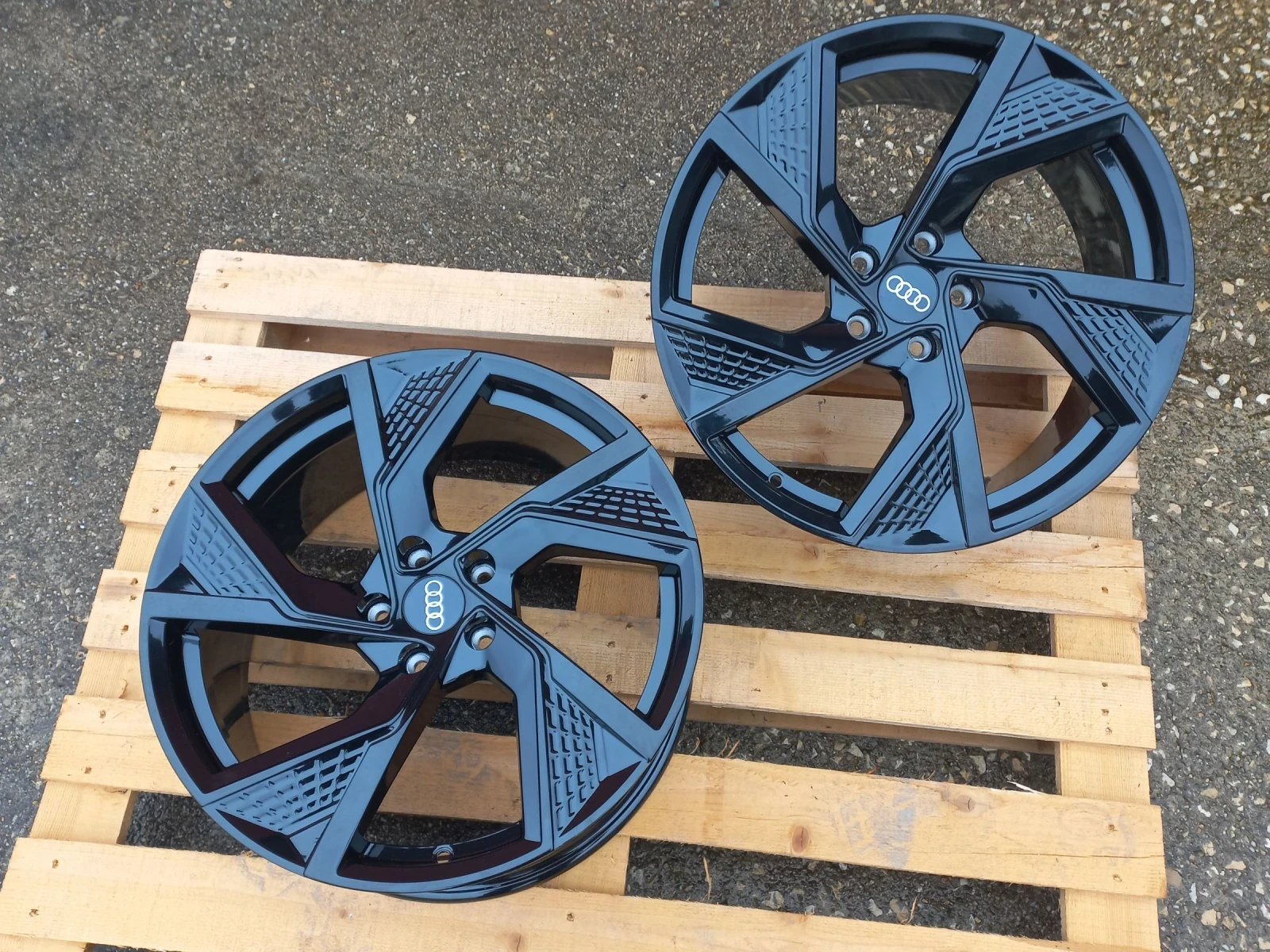 Джанти за Audi, снимка 13 - Гуми и джанти - 54090052