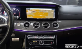 Mercedes-Benz E 400 4MATIC Coupe, снимка 14