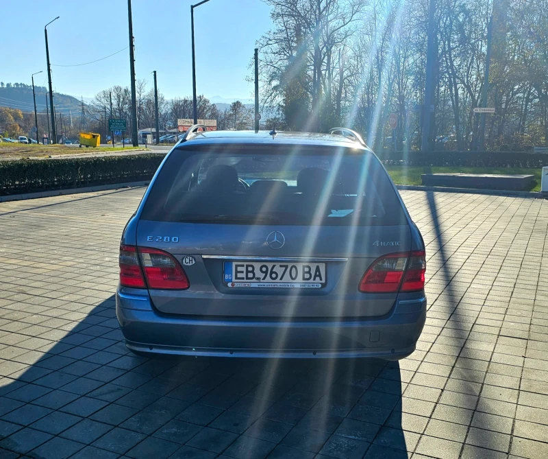 Mercedes-Benz E 280 4 Matic, снимка 6 - Автомобили и джипове - 48000870