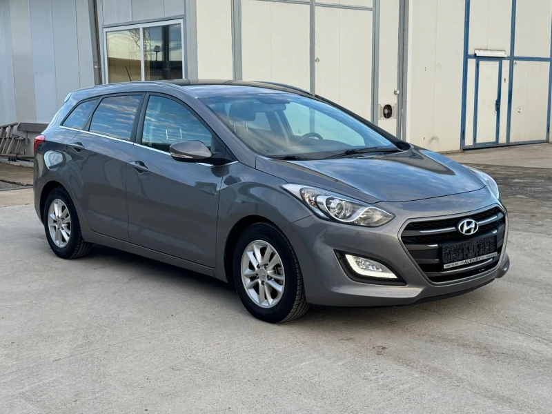 Hyundai I30 1.6CRDI 136к.с , снимка 3 - Автомобили и джипове - 48829908