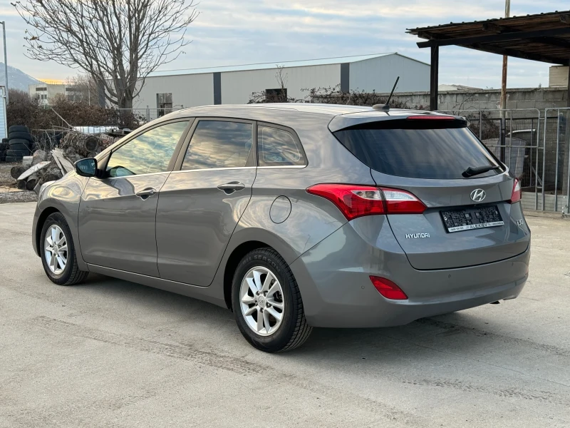 Hyundai I30 1.6CRDI 136к.с , снимка 6 - Автомобили и джипове - 48829908