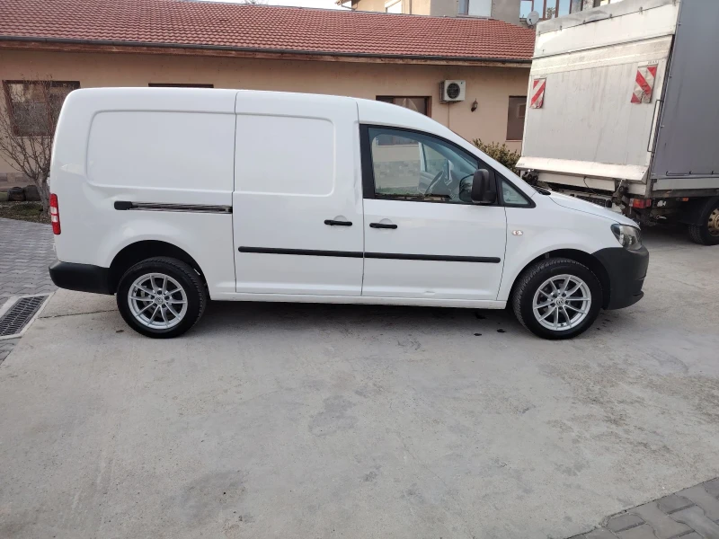 VW Caddy 1.6 TDI MAXI Хладилно , снимка 3 - Автомобили и джипове - 49130652