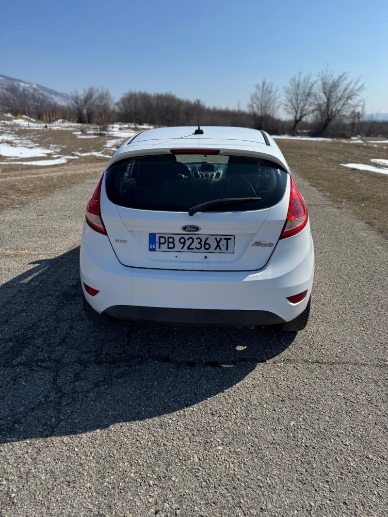 Ford Fiesta 1, 6 120К.С, снимка 4 - Автомобили и джипове - 49243386