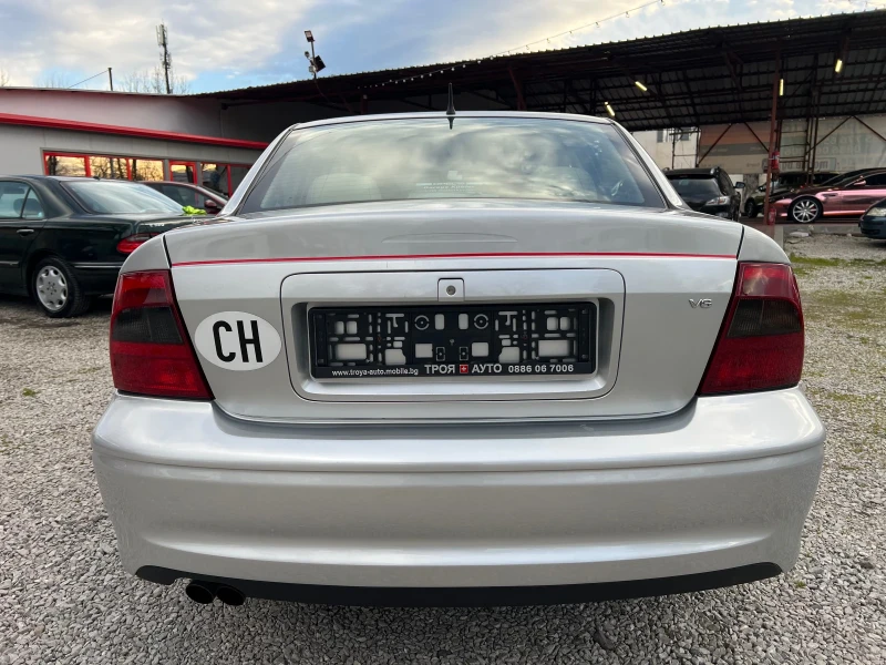 Opel Vectra B2.5* V6* 100* ШВЕЙЦАРИЯ* АВТОМАТИК* КОЖА* , снимка 6 - Автомобили и джипове - 49939560
