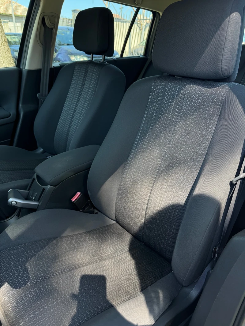 Renault Megane 1.9 DIESEL AUSTRIA, снимка 10 - Автомобили и джипове - 50127984