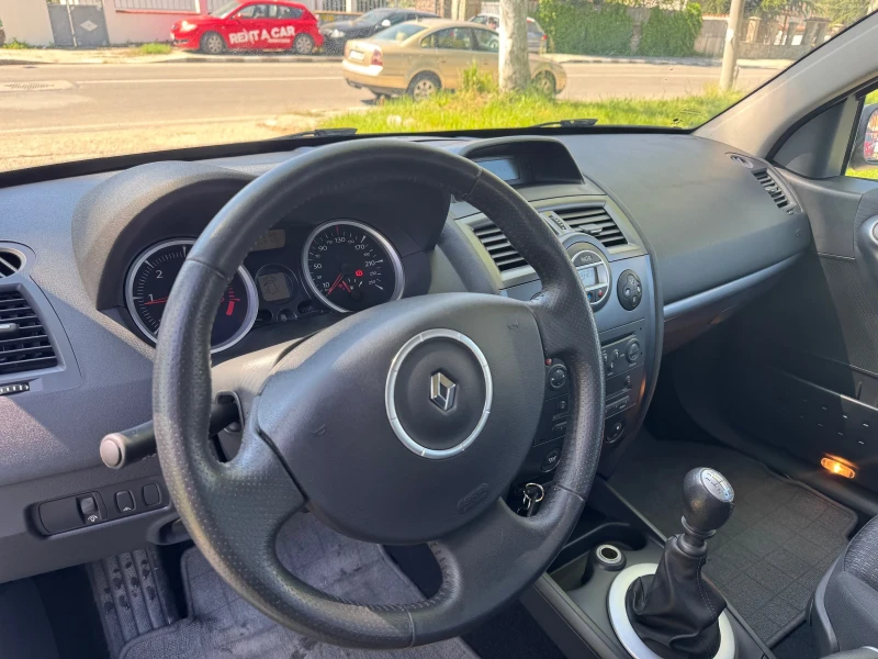 Renault Megane 1.9 DIESEL AUSTRIA, снимка 9 - Автомобили и джипове - 50127984