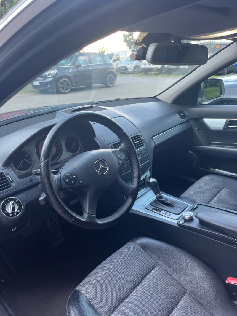 Mercedes-Benz C 220 W204, снимка 5 - Автомобили и джипове - 52035463