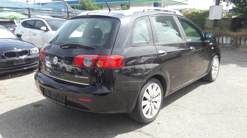 Fiat Croma 1.8i Gaz-benzin, снимка 6 - Автомобили и джипове - 51487246