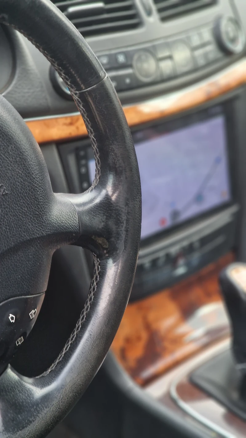 Mercedes-Benz E 200 Kompressor, снимка 9 - Автомобили и джипове - 52673419