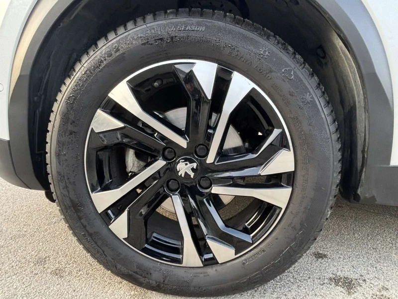 Peugeot 2008, снимка 7 - Автомобили и джипове - 52840972