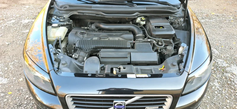 Volvo C30 T5 R-desigh, снимка 12 - Автомобили и джипове - 53214615