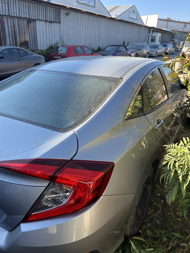 Honda Civic 2.0 бензин, снимка 4 - Автомобили и джипове - 53410088