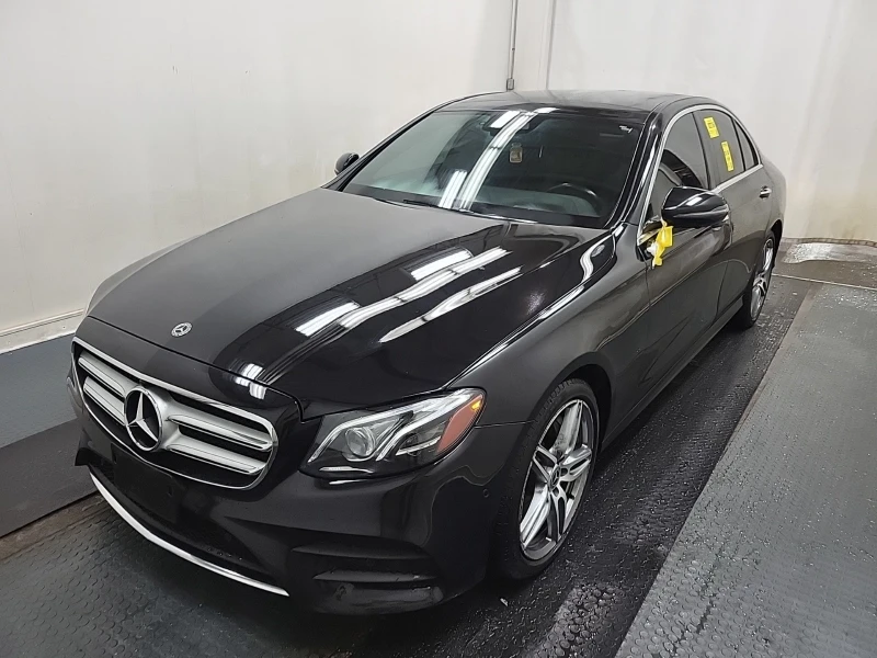 Mercedes-Benz E 300 4MATIC * * CARFAX * * АВТО КРЕДИТ * *  - 37500 лв. / 19173.45 € - 21125313 1