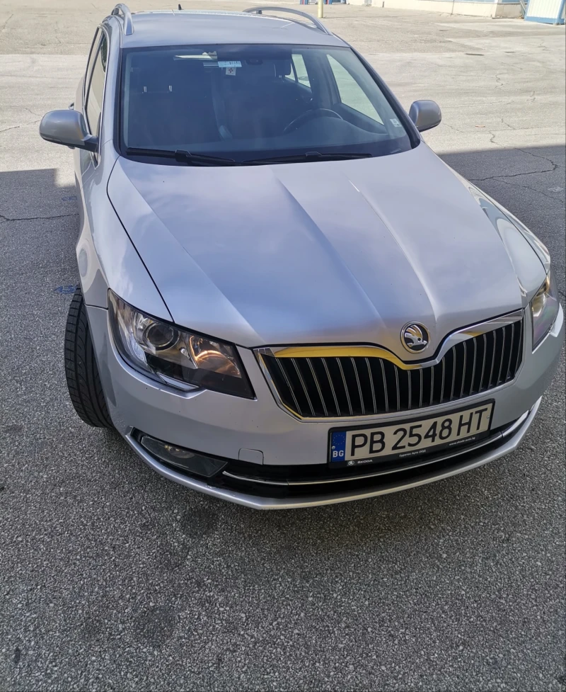 Skoda Superb - 19600 лв. / 10021.32 € - 45656584 1