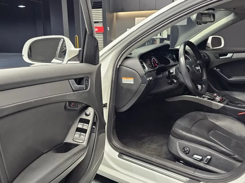 Audi A4 2.0 TDI Quattro, снимка 10 - Автомобили и джипове - 54550858