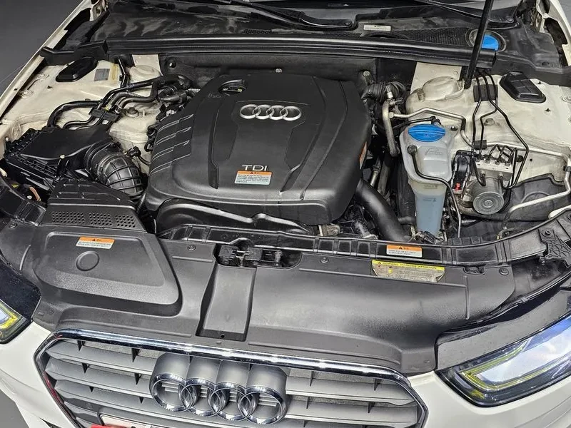 Audi A4 2.0 TDI Quattro, снимка 6 - Автомобили и джипове - 54550858