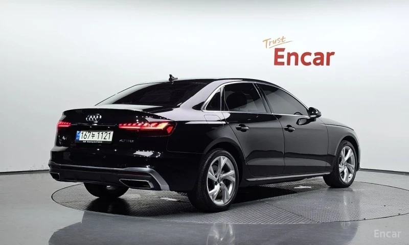 Audi A4 40TFSI* MATRIX* S* LINE* ОБДУХВАНЕ* ХЕДЪП* ДИСТРОН, снимка 3 - Автомобили и джипове - 55341049