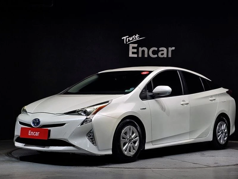 Toyota Prius 1.8 E| 121к.с.| ВКЛ.ТЕХНОТЕСТ