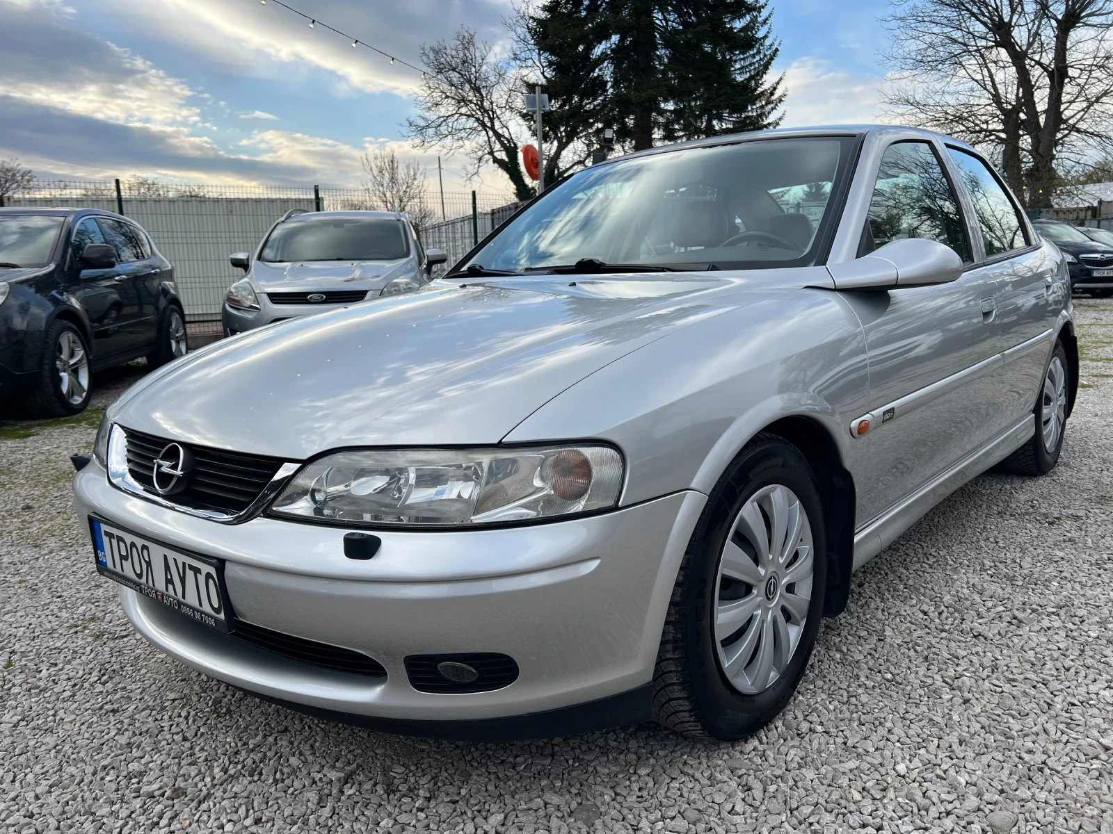 Opel Vectra B2.5* V6* 100* ШВЕЙЦАРИЯ* АВТОМАТИК* КОЖА* , снимка 1