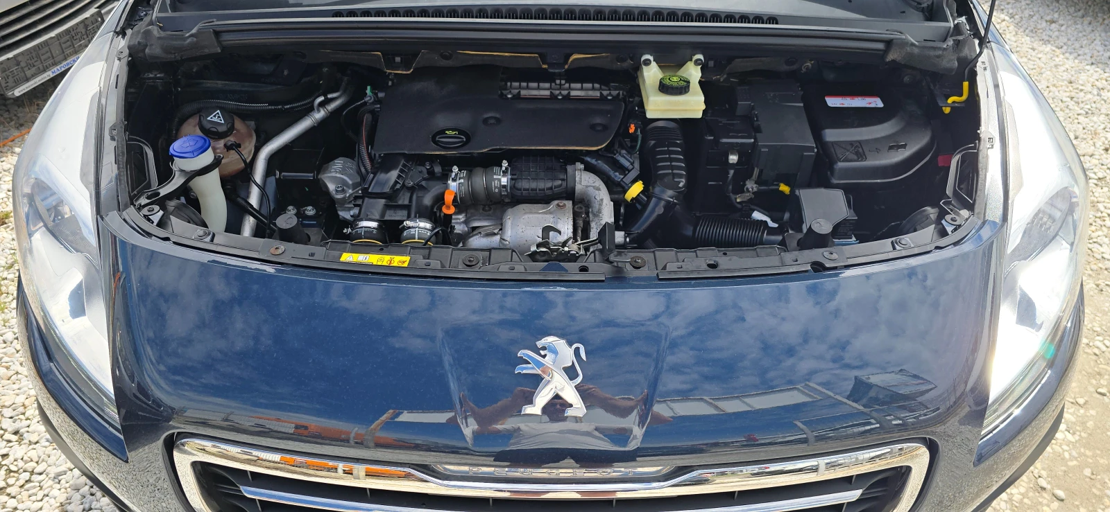 Peugeot 3008 1.6 e-HDI AUTOMATIC - изображение 6