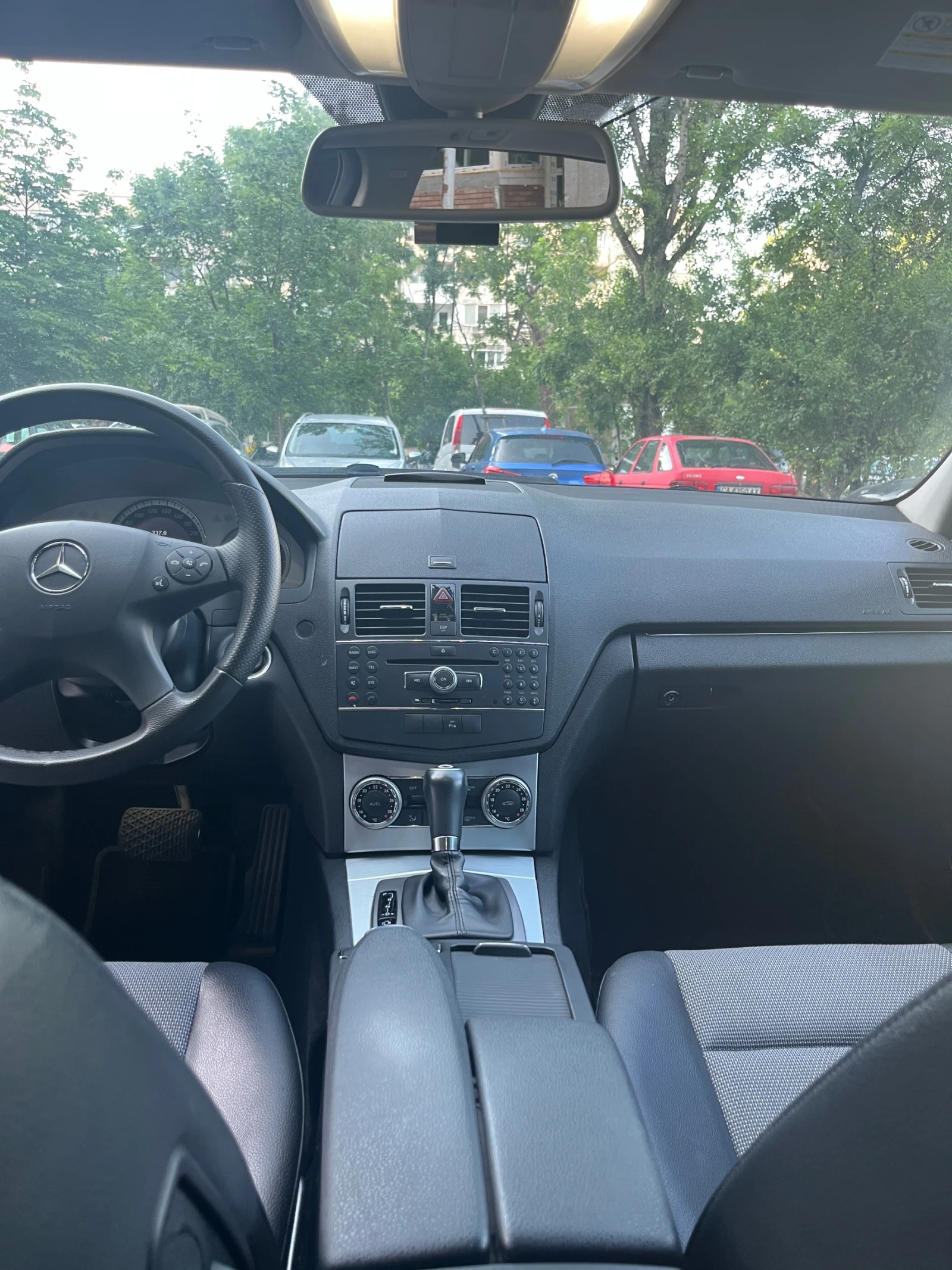 Mercedes-Benz C 220 W204 - изображение 7