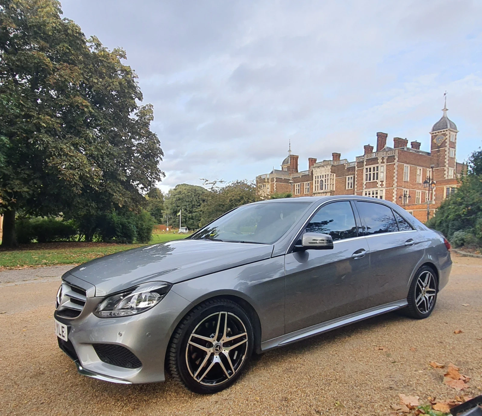 Mercedes-Benz E 220 AMG CDI - изображение 5