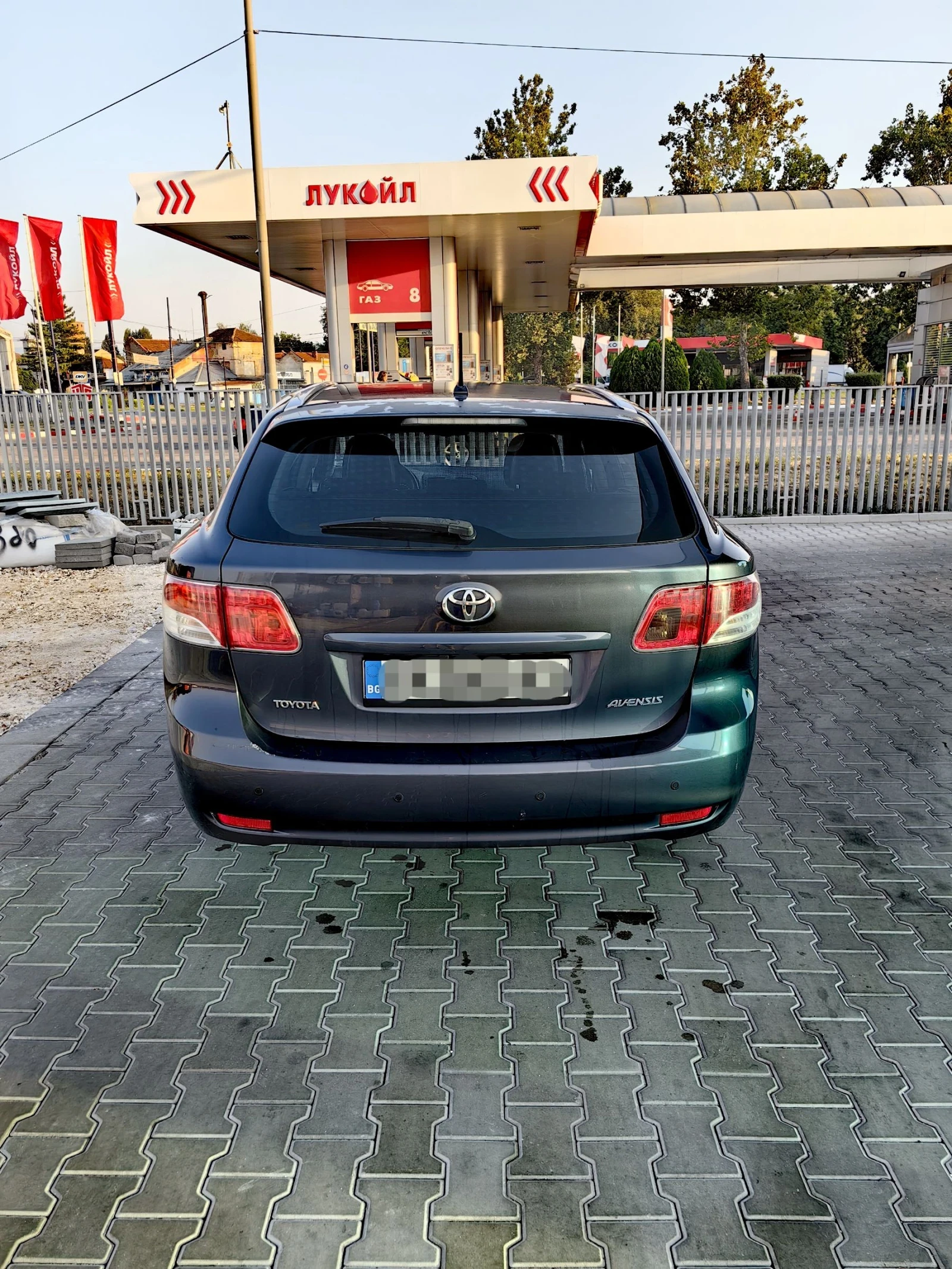 Toyota Avensis  - изображение 6