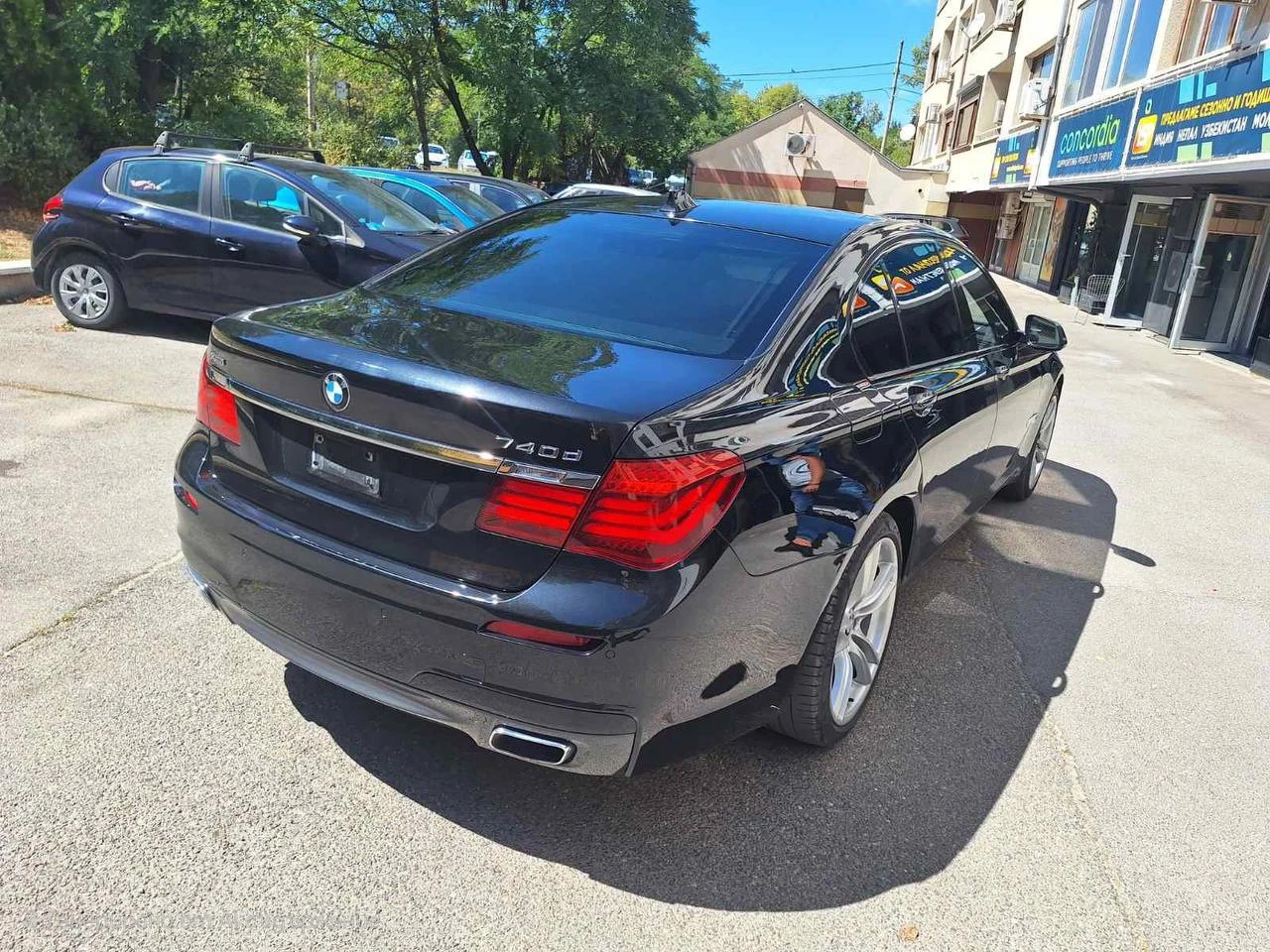 BMW 740 X-DRIVE - изображение 5